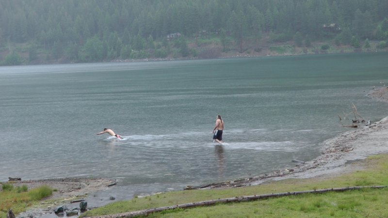 keithandwilliamgoingforaswiminlakewallowa.jpg